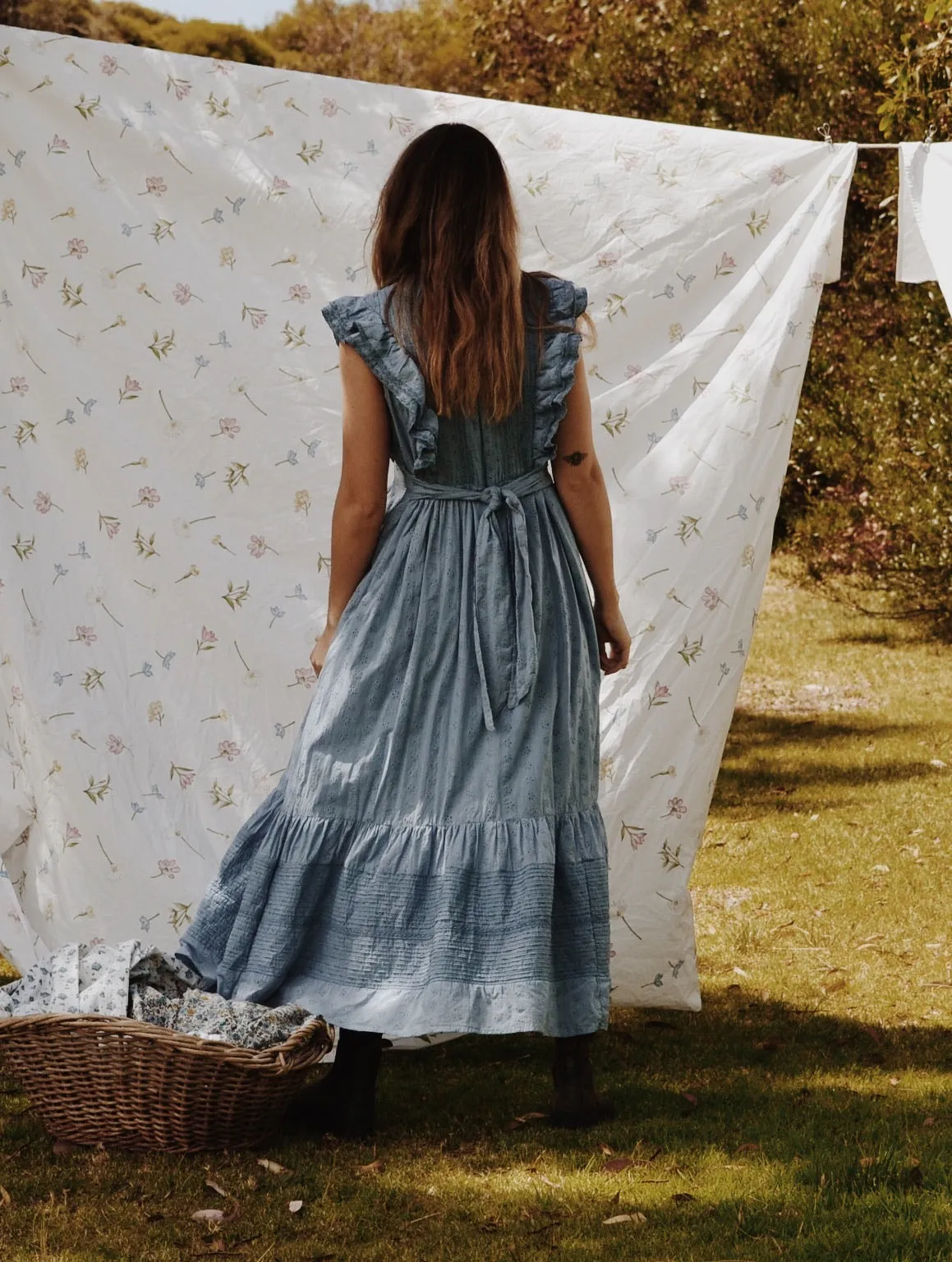 100% RECYCLED COTTON ARLINGTON DRESS DUSTY BLUE