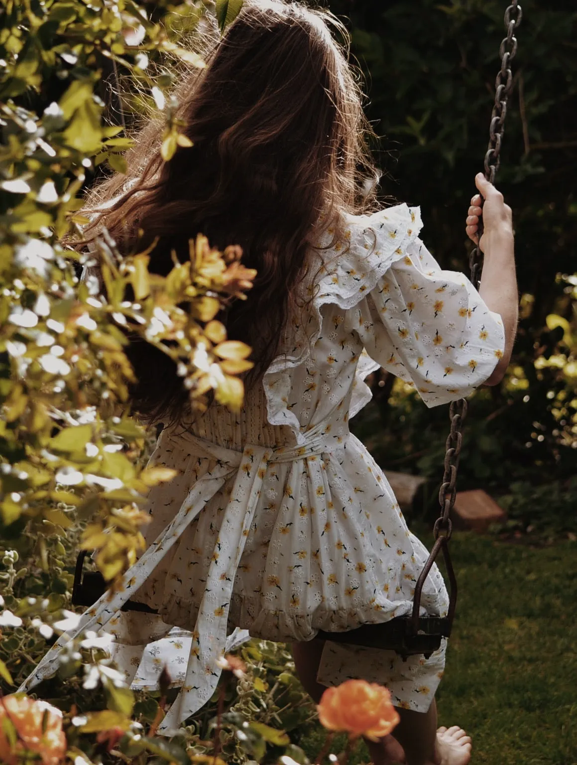 100% RECYCLED COTTON - CLEMENTINE BUTTON DOWN DRESS WHITE DAISY FLORAL