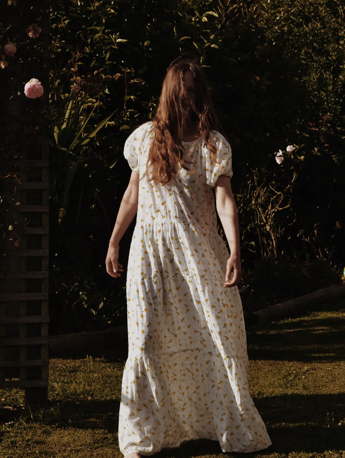 100% RECYCLED COTTON - DELPHINIUM MAXI DRESS WHITE DAISY FLORAL