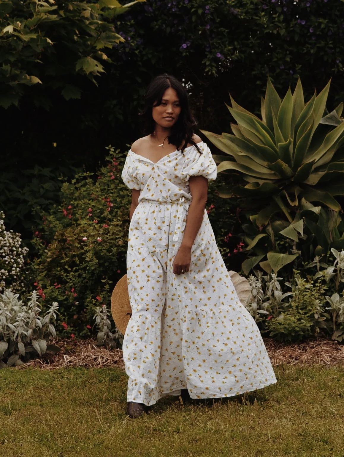 100% RECYCLED COTTON - DELPHINIUM MAXI DRESS WHITE DAISY FLORAL