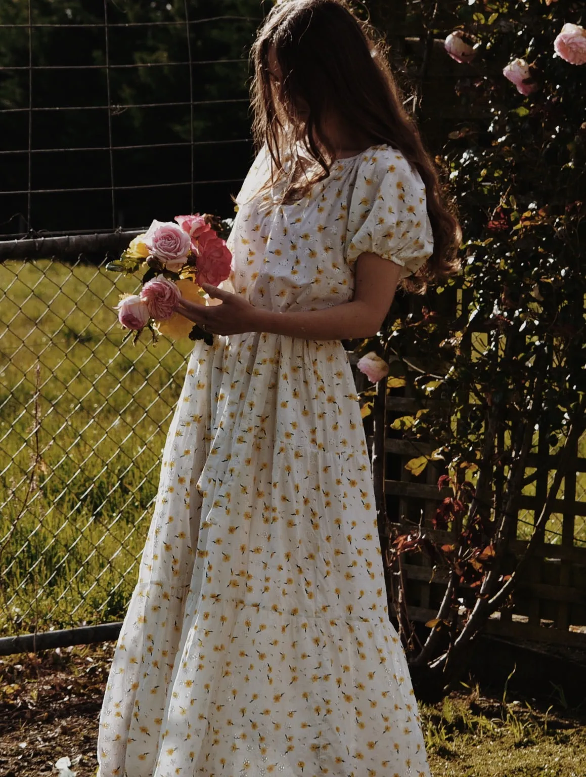 100% RECYCLED COTTON - DELPHINIUM MAXI DRESS WHITE DAISY FLORAL