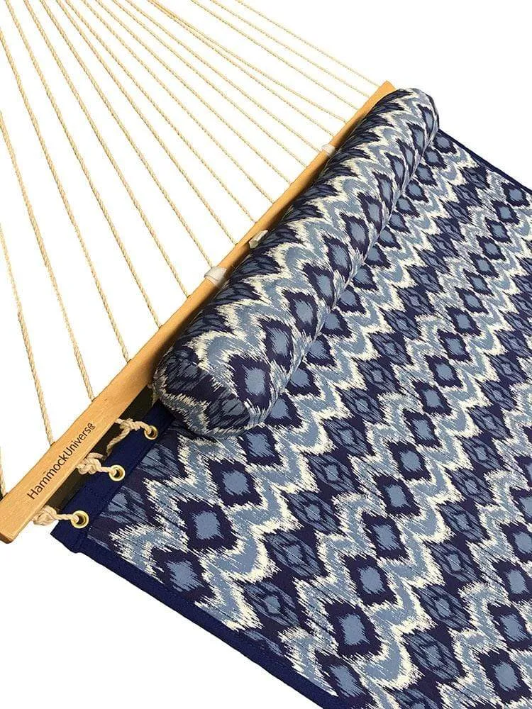 Deluxe Quilted Hammock with Bamboo Stand