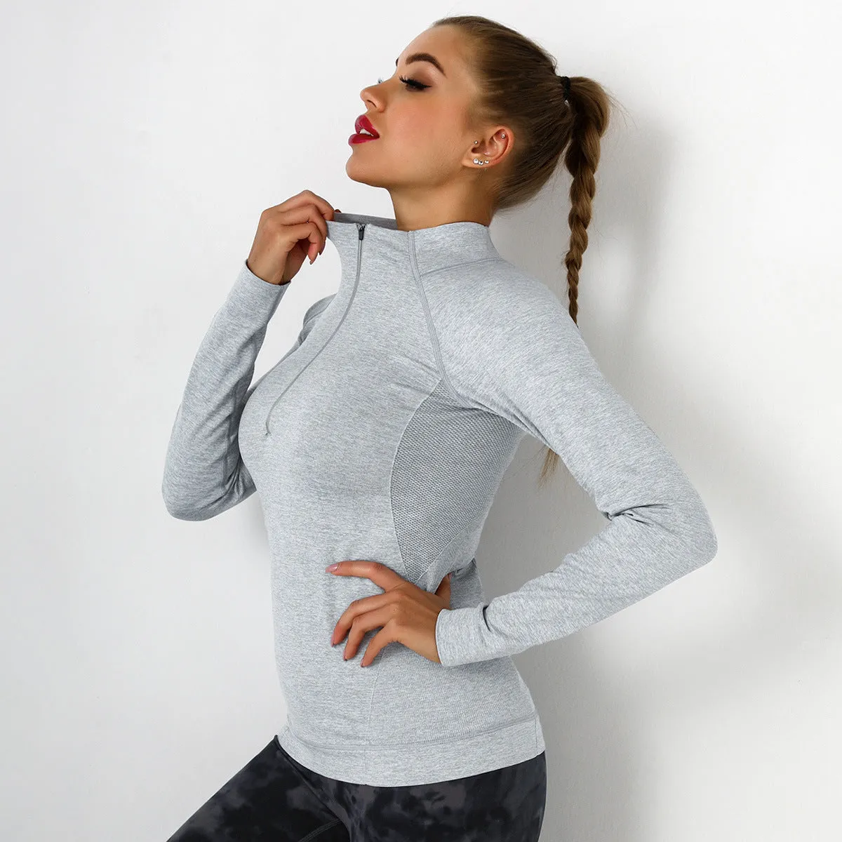 European and American Knitted Sexy Tight Fitness Sports Zip-up Shirt Moisture Wicking Quick-Drying Yoga Clothes Women