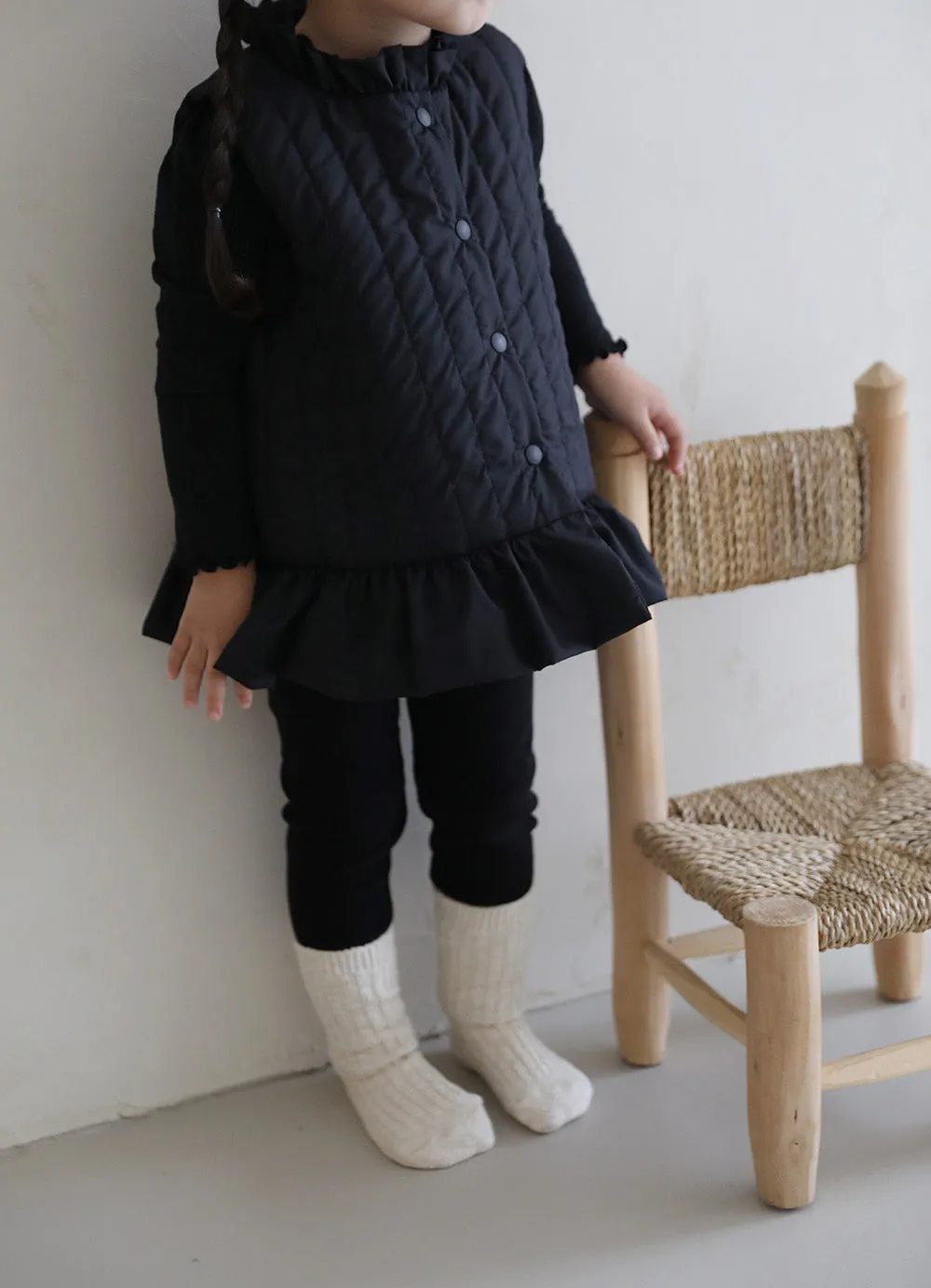 Frill Quilted Vest _ Black