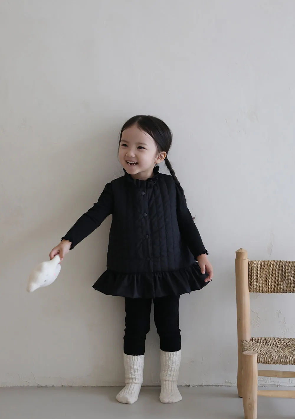 Frill Quilted Vest _ Black