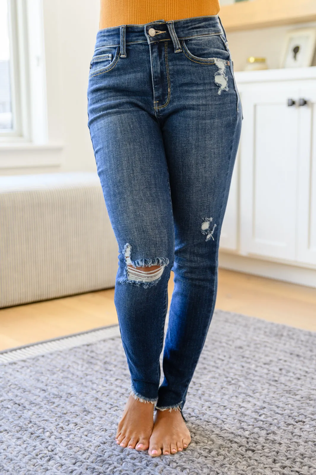 Judy Blue Slanted Raw Hem Skinny Jeans