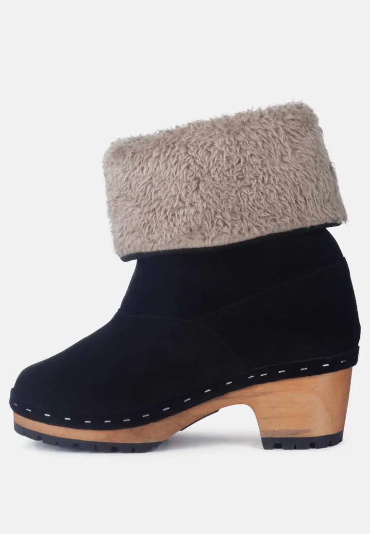 JUGLANS Fur Collared Ankle Clog Boots in Black