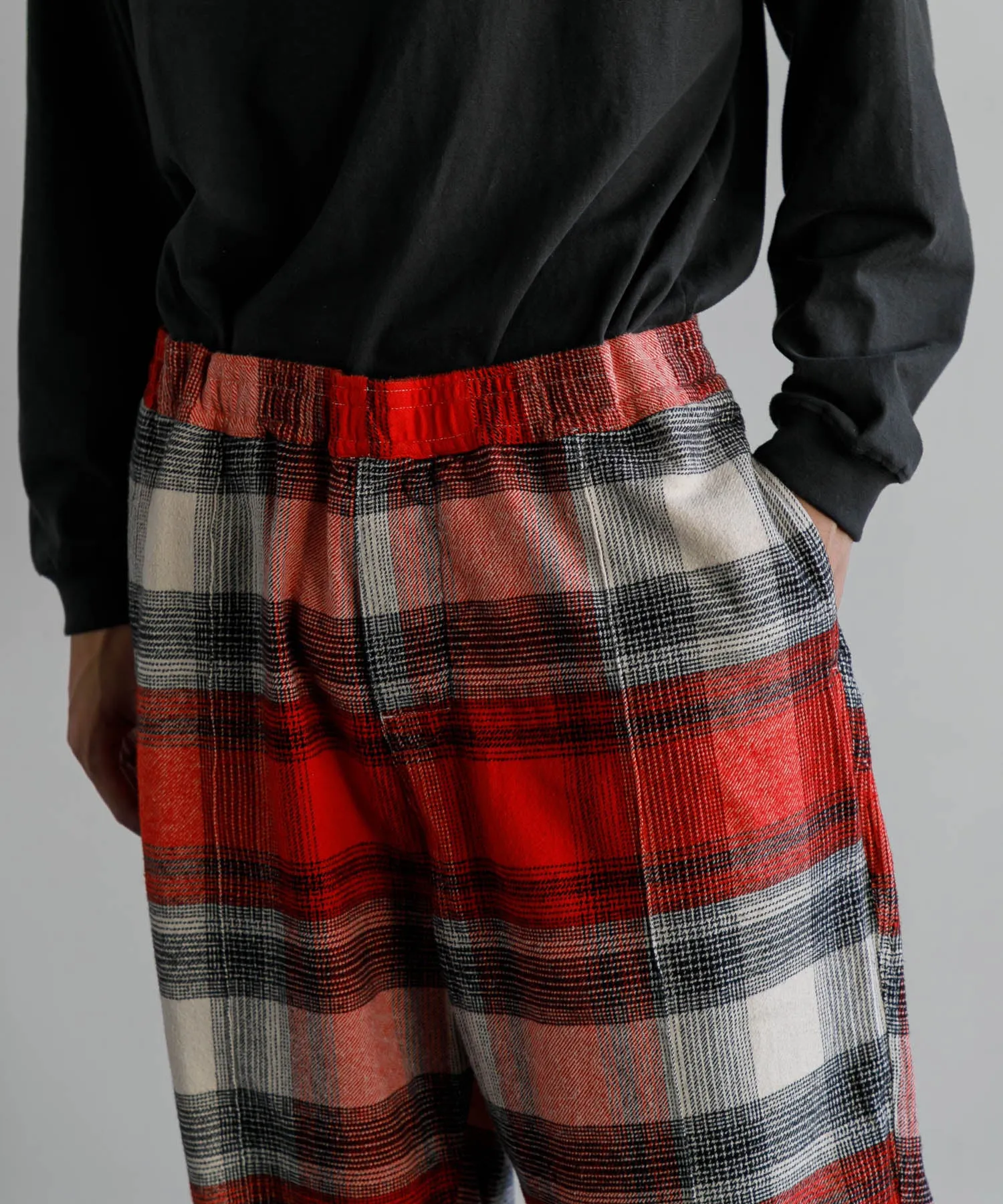 【MEN , WOMEN】NOMA t.d. Ombre Plaid Pants