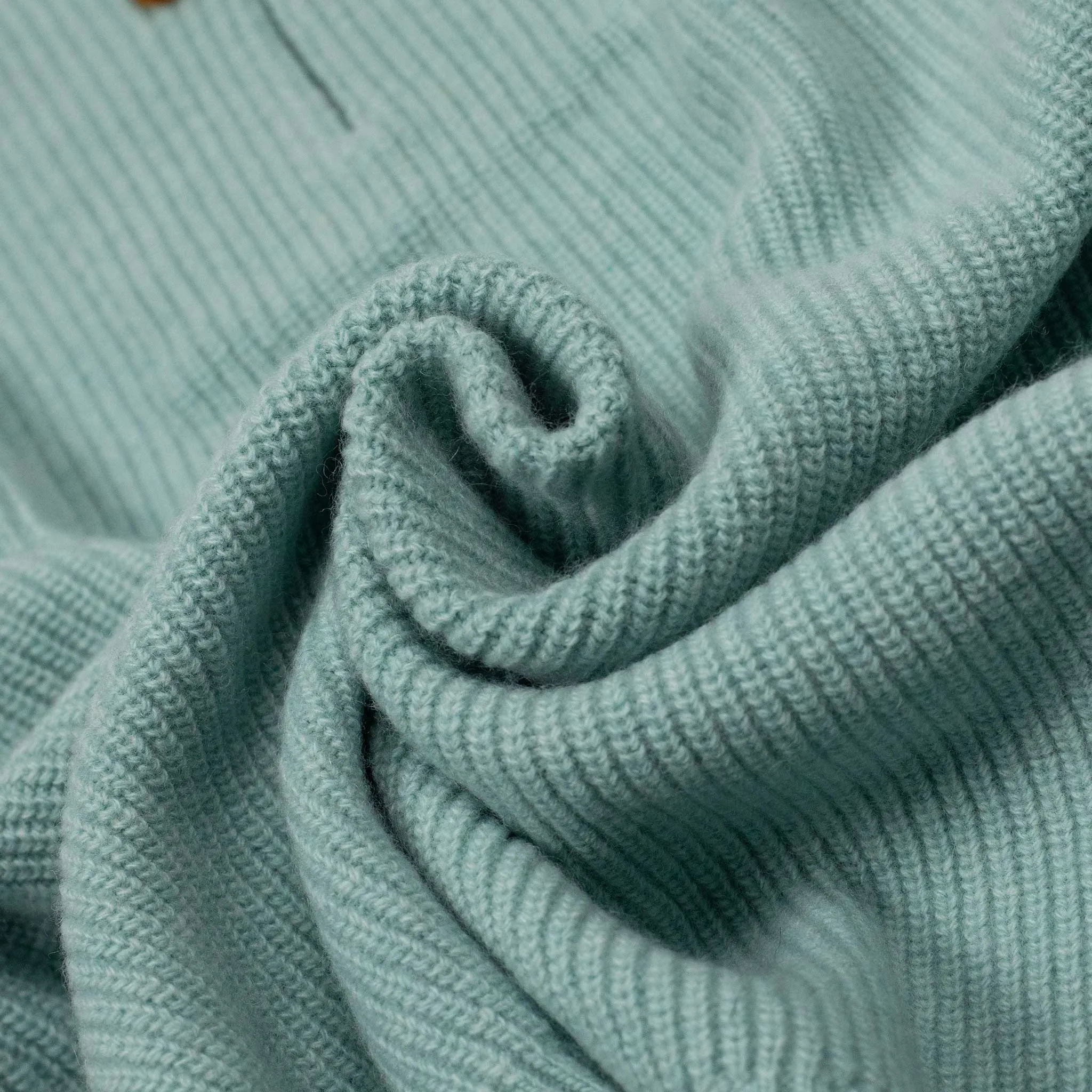 Smock sweater in mint heavyweight wool and cashmere