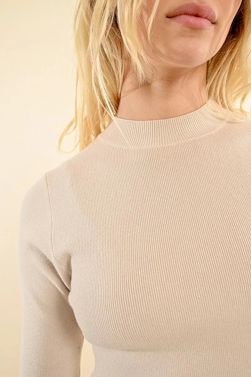 The Jonnie Short Sleeve Sweater - Beige